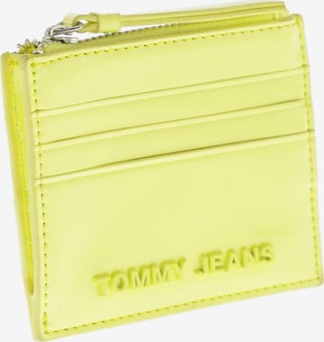 Tommy Jeans Small Leather Goods in One size in Yellow: front