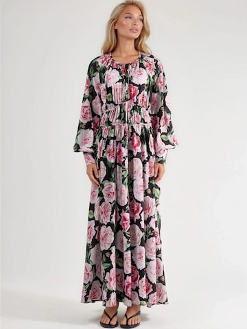 MSN Collection - Vestido em preto: frente