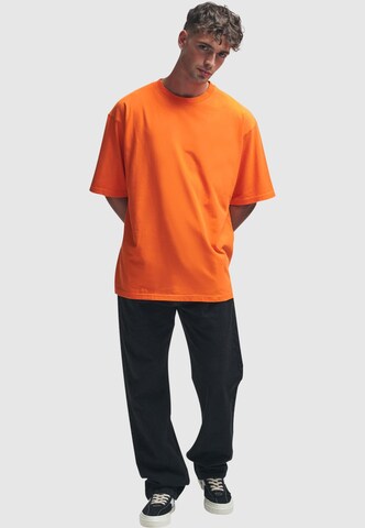2Y Studios Majica | oranžna barva