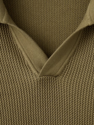 MANGO MAN T-shirt 'Salas' i grön