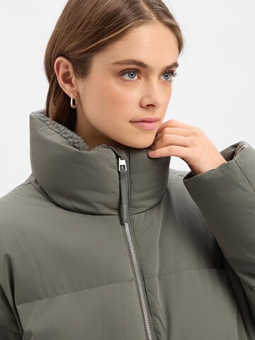 Veste d’hiver 'Hileen' OPUS en vert