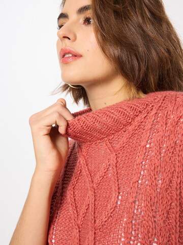 Sublevel Pullover in Pink