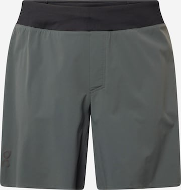 regular Pantaloni sportivi di On in verde: frontale