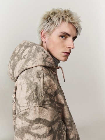 Bershka Between-season jacket in Brown