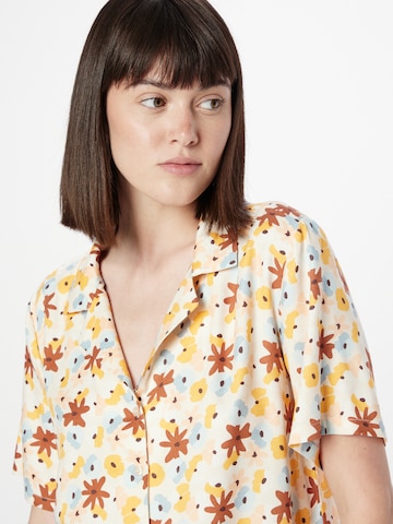 Camicia da donna di Compania Fantastica in bianco