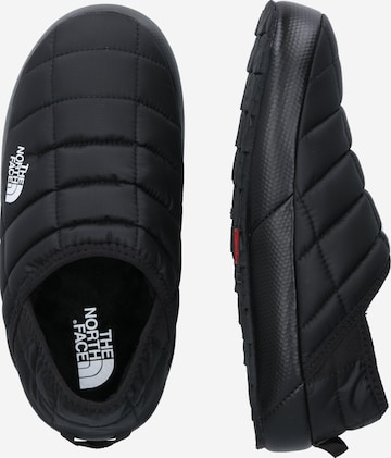 THE NORTH FACE - Zapatos bajos 'Thermoball' en negro