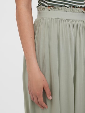 VERO MODA Skirt 'Beauty' in Green