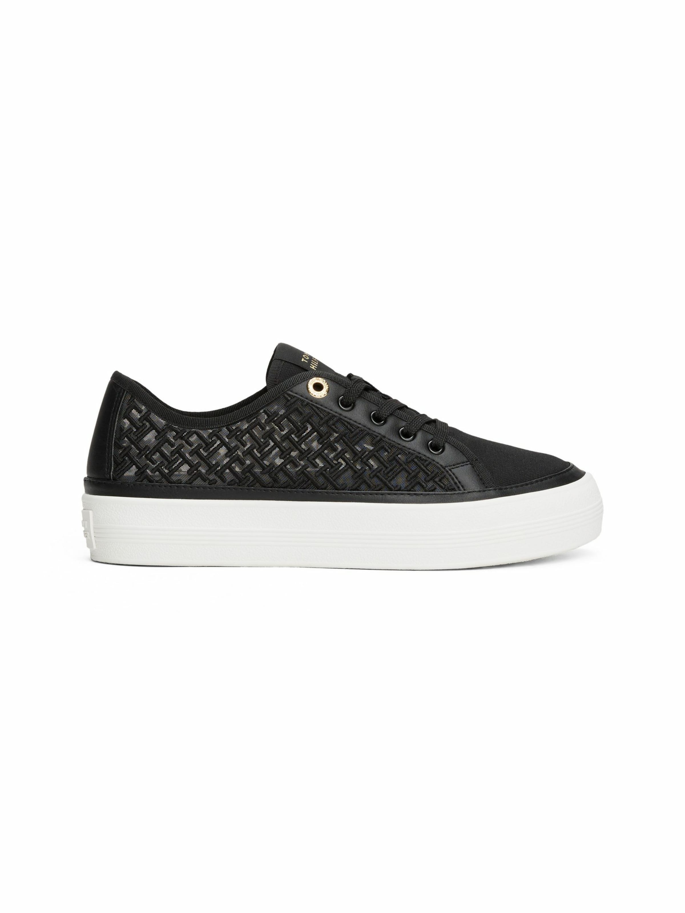 TOMMY HILFIGER Sneaker in Schwarz