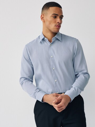 Next Regular Fit Hemd in Blau