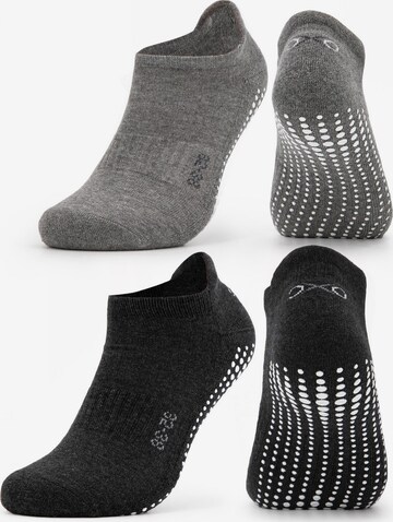 Occulto Athletic Socks 'Mady' in Grey: front