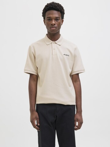 aprel Bluser & t-shirts i beige: forside