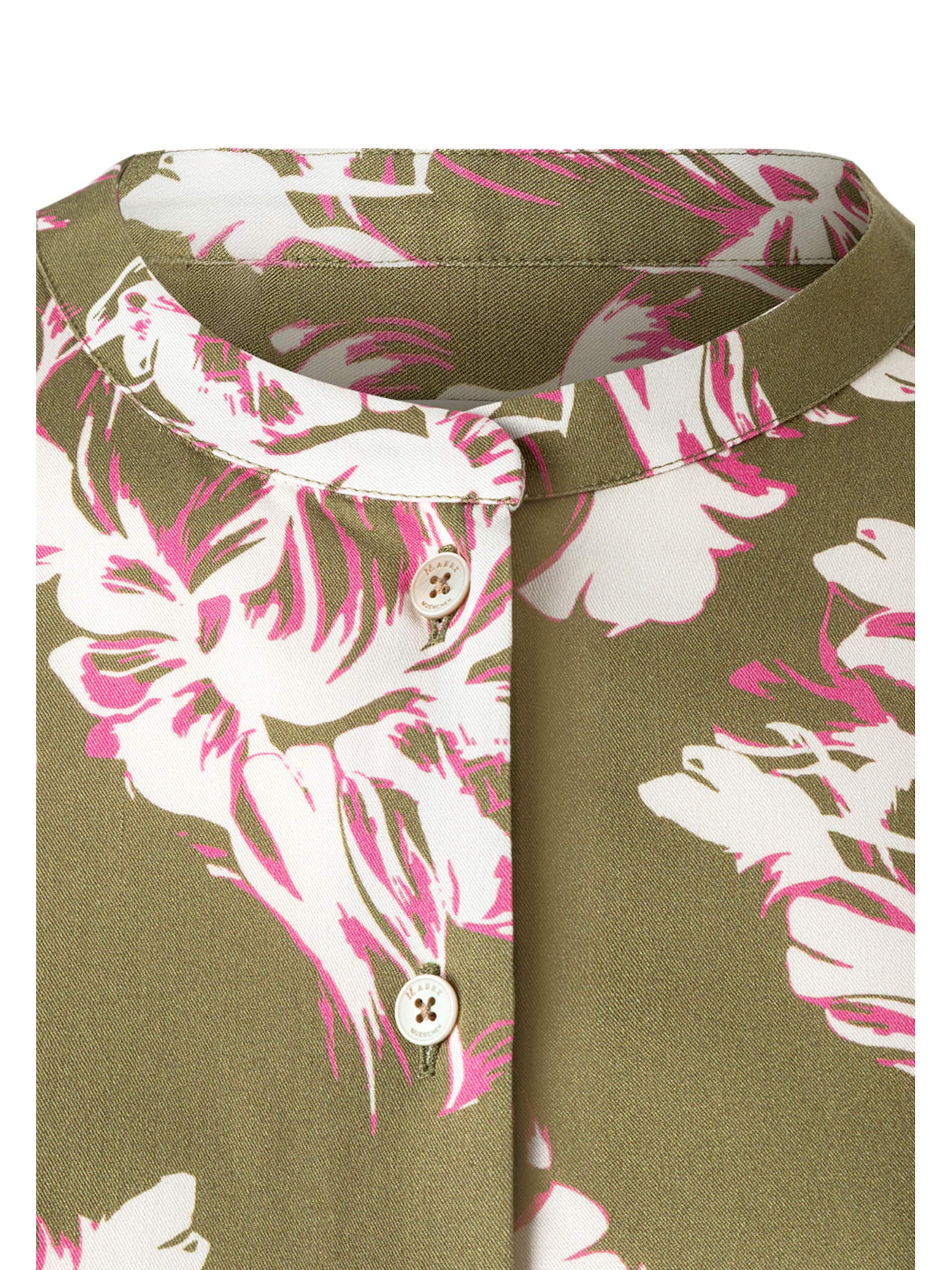 MAERZ Muenchen Blouse ' 193901 ' in Groen