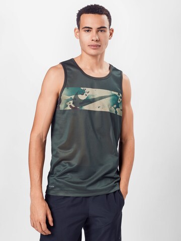 Maglia funzionale 'Legend' di NIKE in verde: frontale
