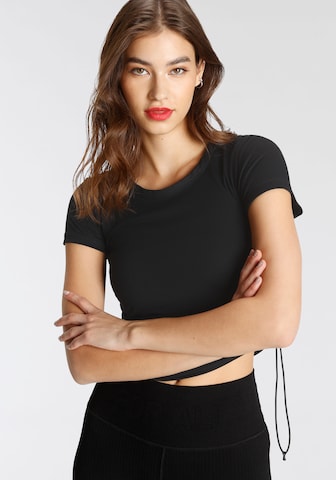 FAYN SPORTS Performance Shirt in Black