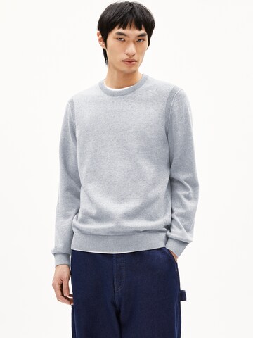 ARMEDANGELS Pullover 'MIKITAA' (GOTS) in Grau: Vorderseite