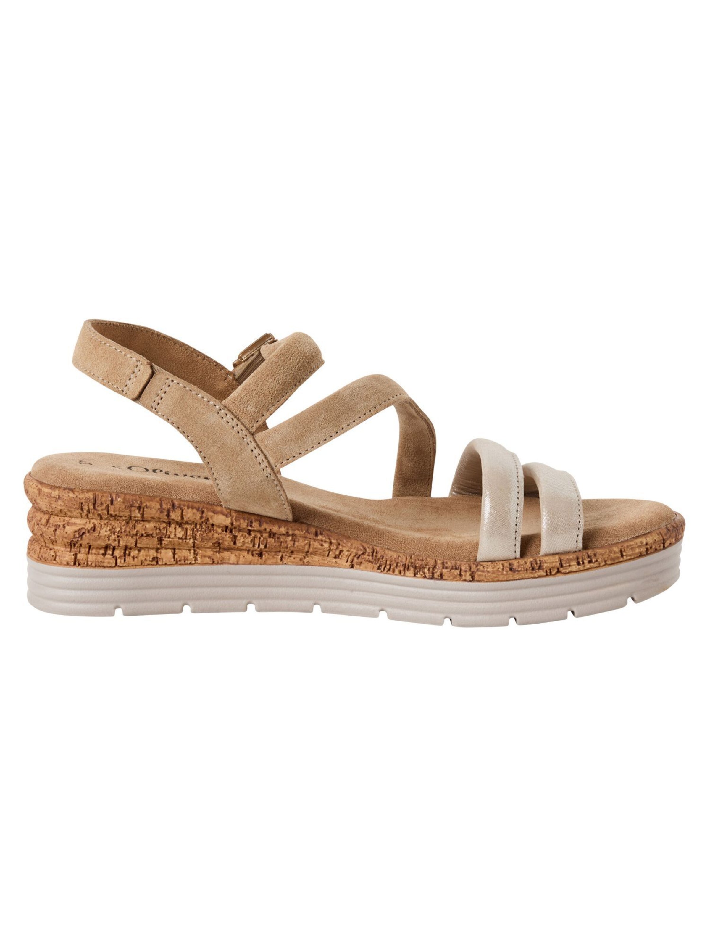 s.Oliver Sandals in Beige