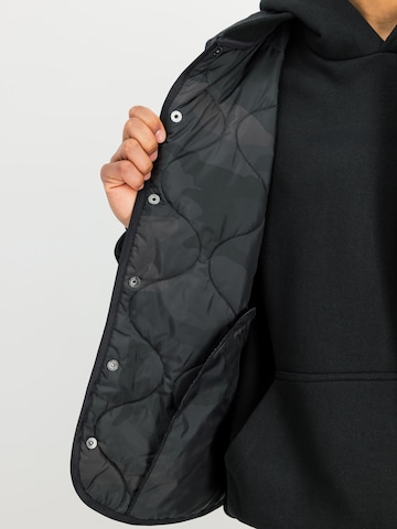 ALPHA INDUSTRIES Weste 'Q-1' in Schwarz: Vorderseite