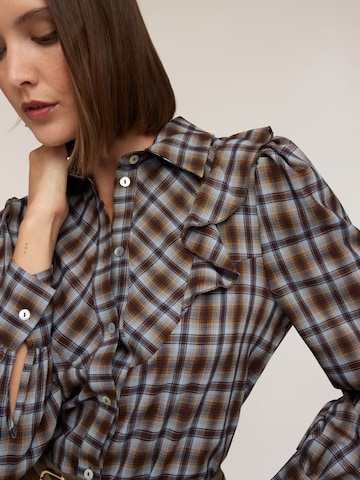 MOTIVI - Blusa en marrón