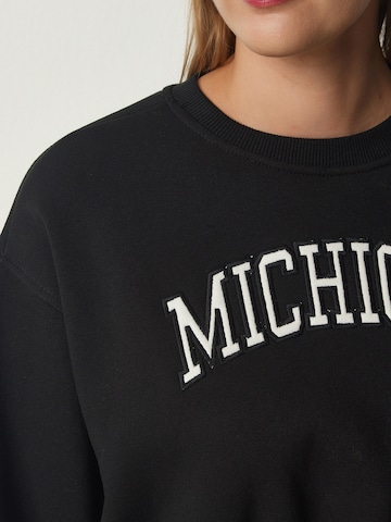 Happiness İstanbul Majica | črna barva