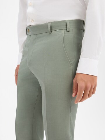 WILVORST Slim fit Pleated Pants 'Wilvorst' in Green