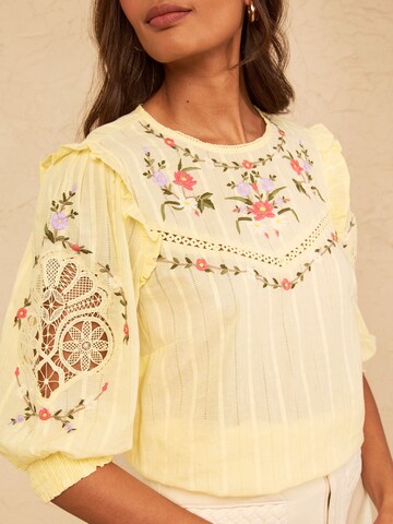love & roses - Blusa en amarillo