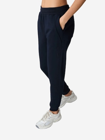 Tommy Life Tapered Sportbroek in Blauw
