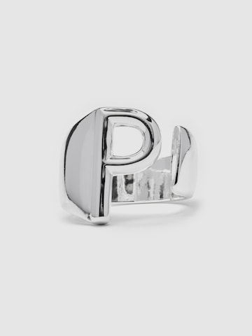 Anello 'Alphabet P' di Luxenter in argento: frontale