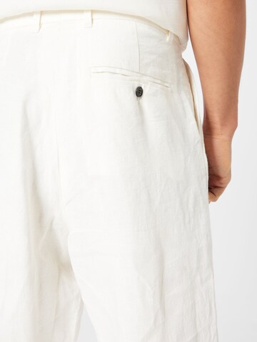 WEEKDAY Loose fit Trousers in White