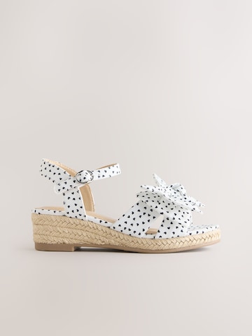 Next Sandaler i hvid