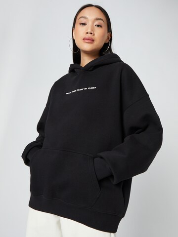 ABOUT YOU x Dardan Sweatshirt 'Benny' in Black