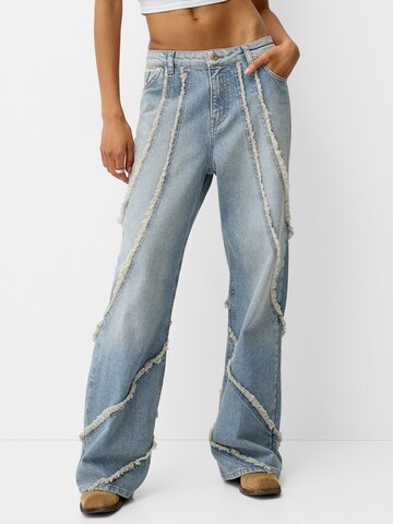Bershka Loosefit Jeans in Blau: Vorderseite