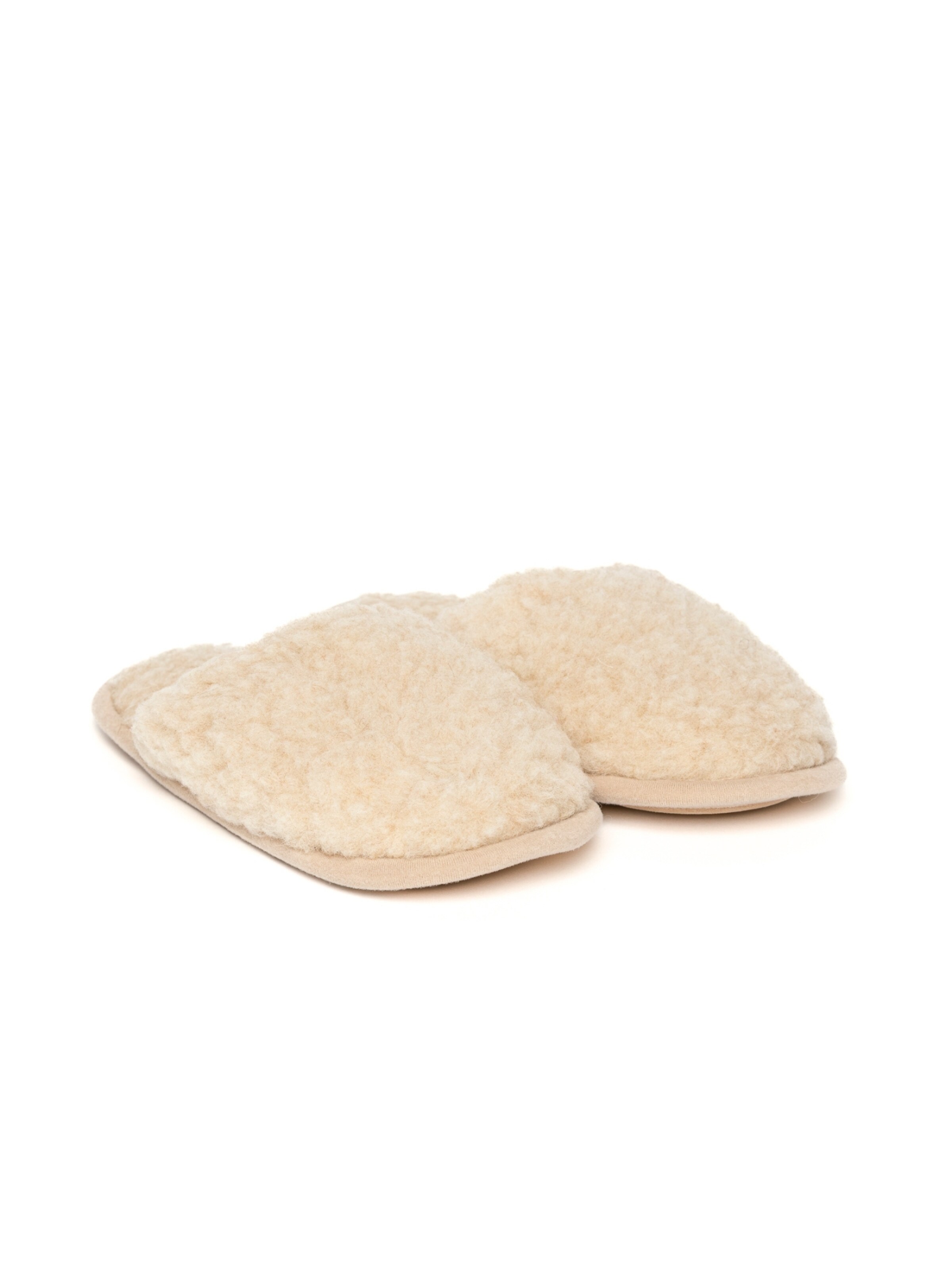 Gottstein Slippers 'Curly Wool Curly Wool' in Beige