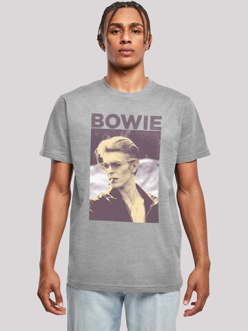 F4NT4STIC Shirt 'David Bowie Smoking Photograph' in Grijs: voorkant