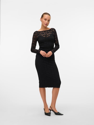Robe VERO MODA en noir : devant
