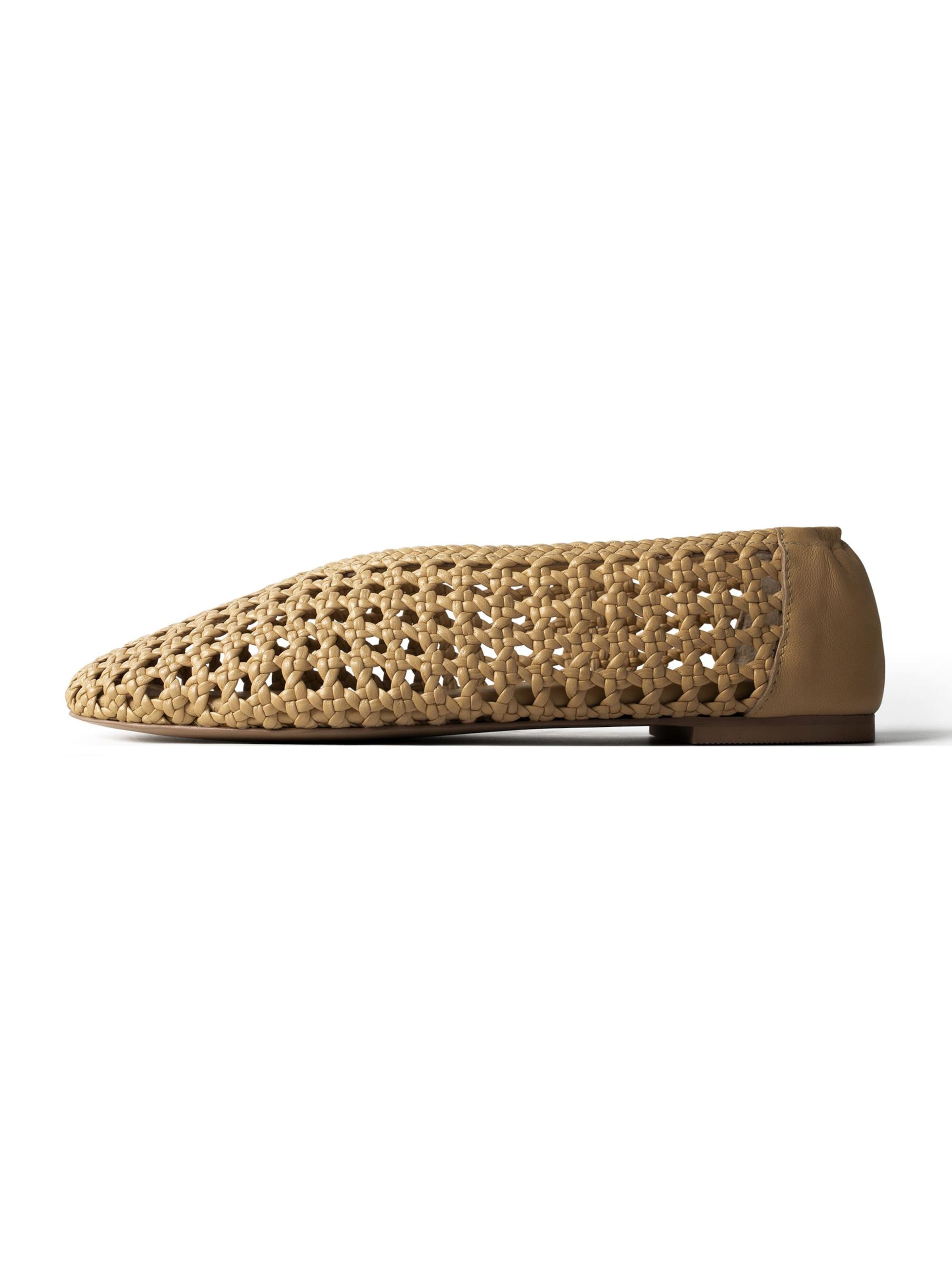 L37 HANDMADE SHOES Huisschoenen 'REMEMBER THIS MORNING' in Beige: voorkant