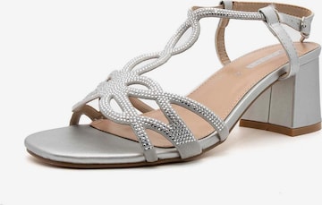 KAMMI Sandals in Silver