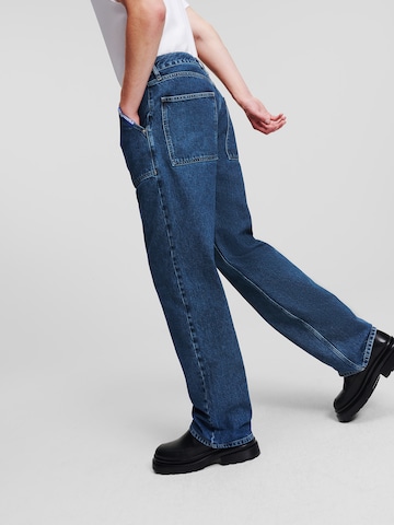 KARL LAGERFELD JEANS - Loosefit Calças de ganga 'Utility' em azul