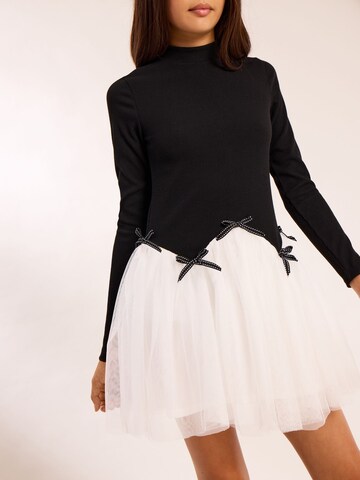 Lipsy - Vestido en negro