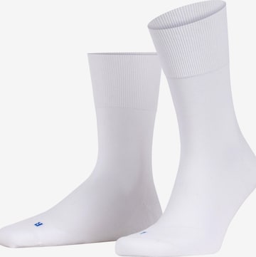 FALKE Socks 'Run' in White: front