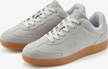 Baskets basses Elbsand en gris : devant