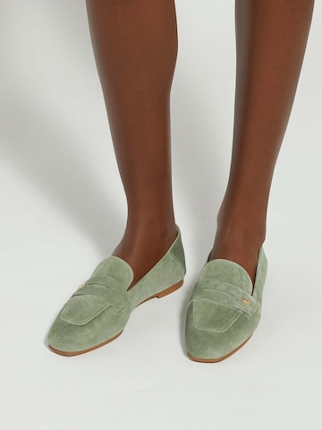 Chaussure basse 'Glances' Dune LONDON en vert