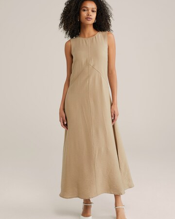 Robe de soirée WE Fashion en beige