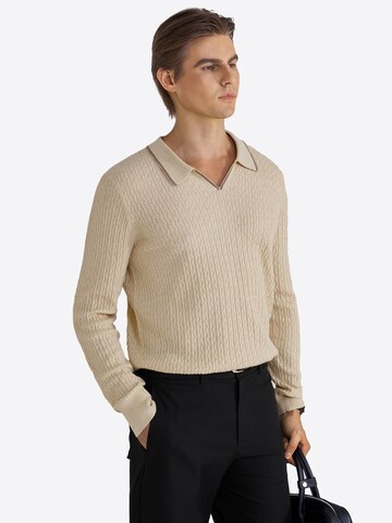 Vantory - Pullover em laranja
