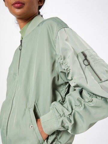 Moves Between-Season Jacket in Green