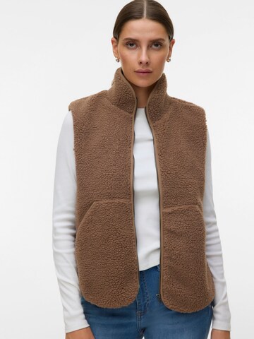 Gilet 'VMJosefine' di VERO MODA in beige: frontale