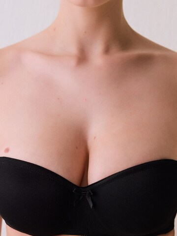 Penti Klasičen Nedrček 'BHs & Bralettes' | črna barva