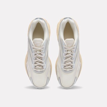 Reebok Sneaker in Weiß