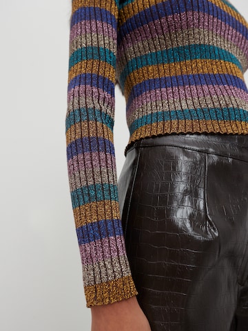 EDITED Sweater 'Carina' in Mixed colours