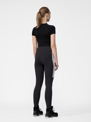 4F Slimfit Sporthose in Schwarz