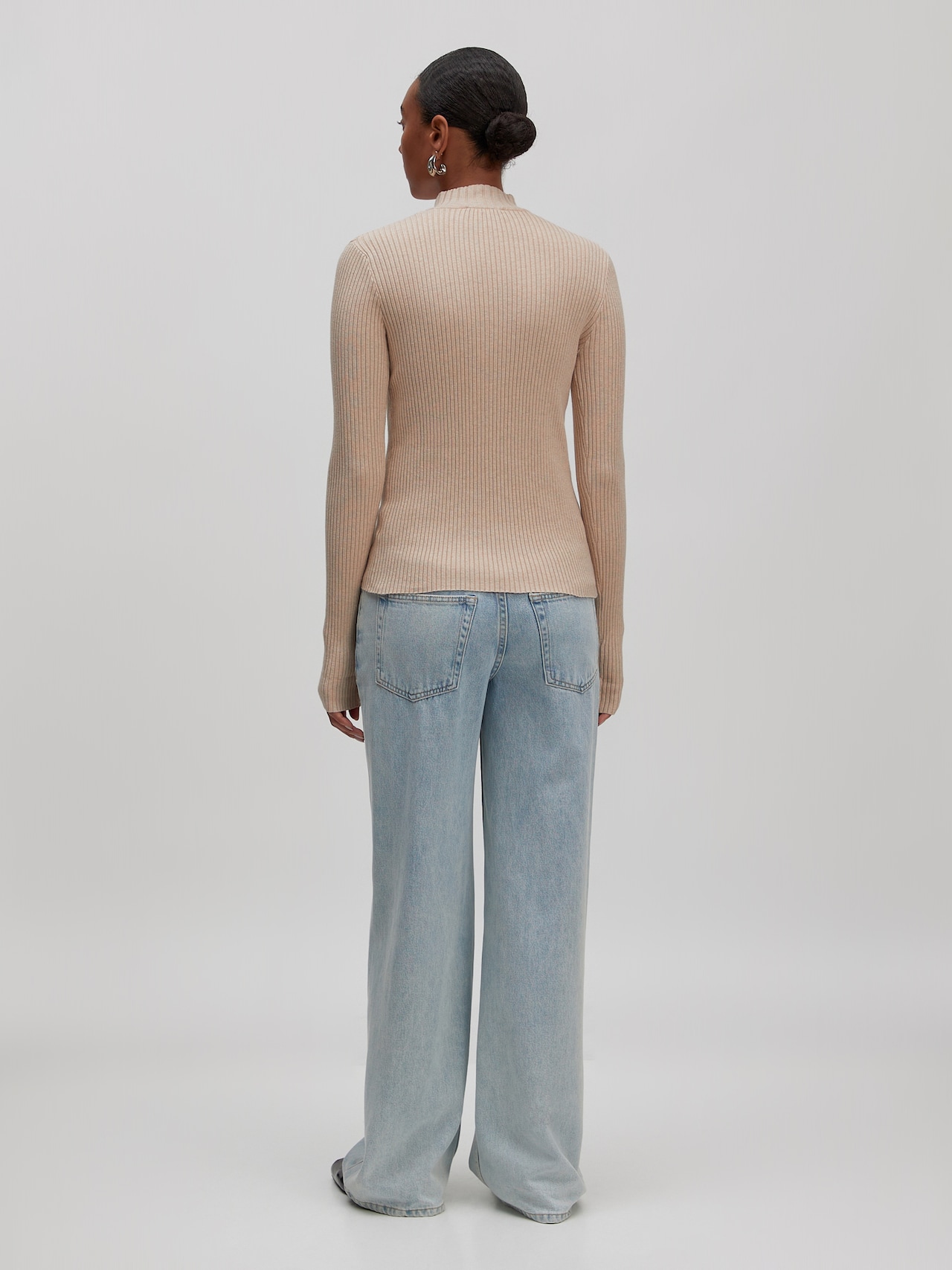 EDITED Pullover 'Alison' beige